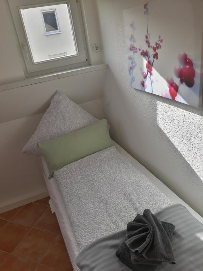 Ferienwohnung Katrin - Nahe Chemnitz Limabach - Oberfrohna 外观 照片